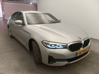 BMW 5 Series foto 3