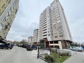 Apartament cu 2 camere, 76 m², Buiucani, Chișinău foto 7