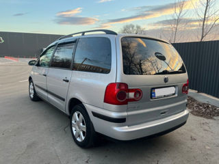 Volkswagen Sharan foto 4