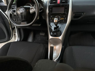 Toyota Auris foto 10