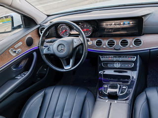 Mercedes E-Class foto 16