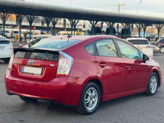 Toyota Prius foto 6