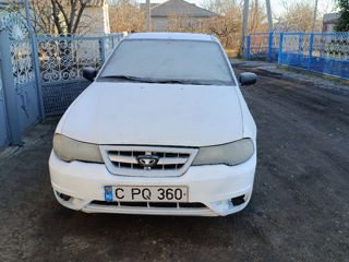 Daewoo Nexia foto 3