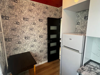 Apartament cu 2 camere, 32 m², 6 cartier, Bălți foto 5