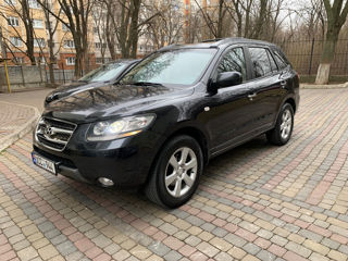 Hyundai Santa FE foto 1