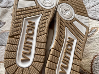 Louis   Vuitton  replica new foto 2