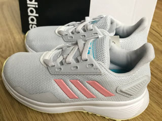 Новые кроссовки adidas, new balance, размер 26/27 (см 16,5/17)