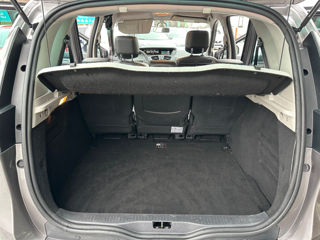 Renault Scenic foto 18