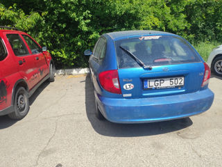 KIA Rio foto 2