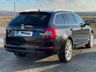 Skoda Octavia foto 2