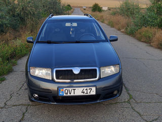 Skoda Fabia foto 1