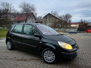 Renault Scenic foto 5