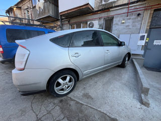 Toyota Prius foto 2