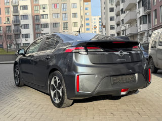 Chevrolet Volt foto 4