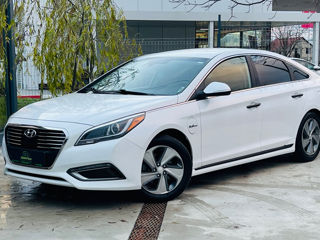 Hyundai Sonata foto 2