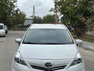 Toyota Prius + foto 3