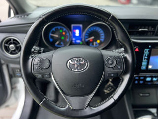 Toyota Auris foto 11