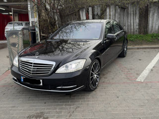 Mercedes S-Class foto 2