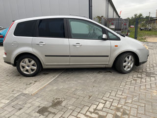 Ford C-Max foto 2