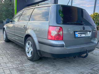 Volkswagen Passat foto 4