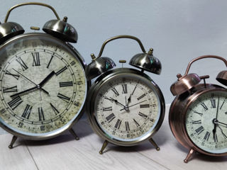 Часы будильник в ретро стиле «Гигант»