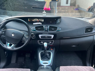 Renault Grand Scenic foto 9