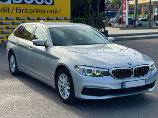 BMW 5 Series foto 3