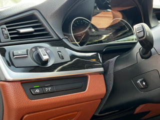 BMW 5 Series foto 11