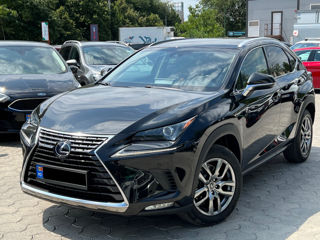 Lexus NX Series foto 1