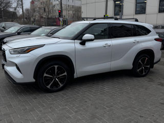 Toyota Highlander foto 6