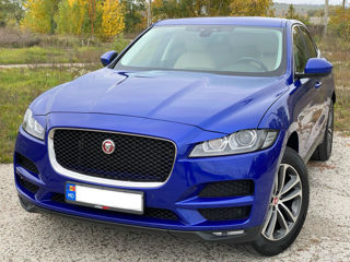 Jaguar F-PACE foto 2