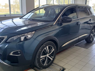 Peugeot 5008 foto 3