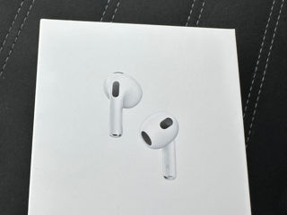 AirPods 3