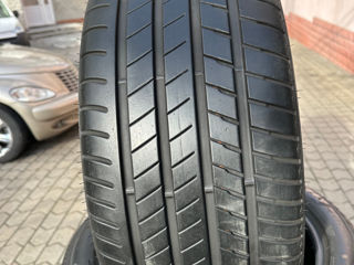 Bridgestone 305/40 R20 foto 3