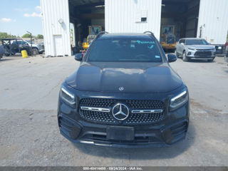 Mercedes GLB foto 2