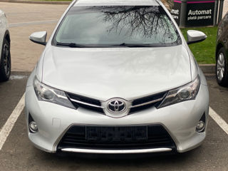 Toyota Auris foto 2