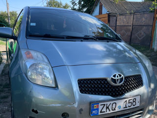 Toyota Yaris foto 4