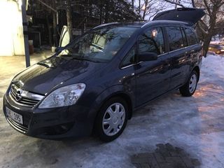 Opel Zafira foto 3