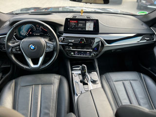 BMW 5 Series foto 12