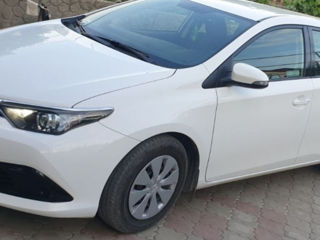 Toyota Auris foto 10