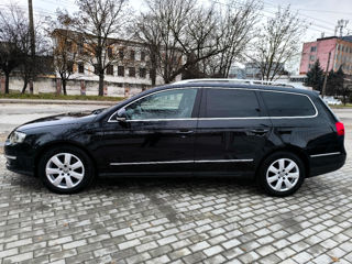 Volkswagen Passat foto 4