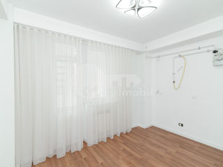 Apartament cu 2 camere, 68 m², Poșta Veche, Chișinău foto 4