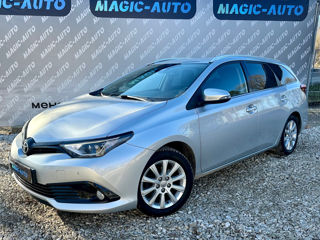 Toyota Auris foto 2