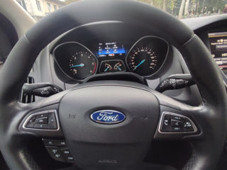 Ford Focus foto 7