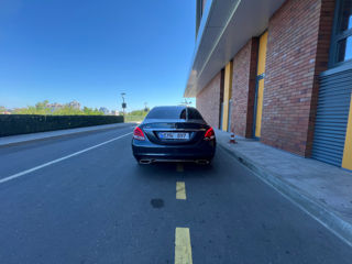 Mercedes C-Class foto 4