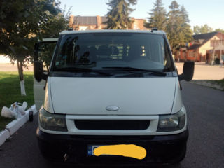 Ford Transit Courier foto 2