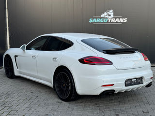 Porsche Panamera foto 6