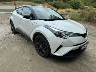 Toyota C-HR foto 3