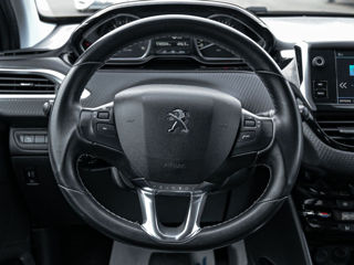 Peugeot 2008 foto 10