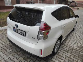 Toyota Prius + foto 5